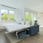 Apartment Am Park - Boxspringbett, Balkon, Smarttv, Familienfreundlich