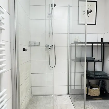 شقة Am Park - 4p, Boxspringbett, Balkon, Smarttv, Gesundbrunnen, Familienfreundlich Halle (Saale)