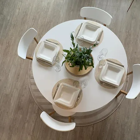 Appartement Am Park - 4p, Boxspringbett, Balkon, Smarttv, Gesundbrunnen, Familienfreundlich Halle (Saale)