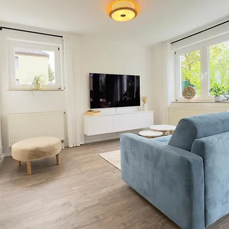 Appartement Am Park - 4p, Boxspringbett, Balkon, Smarttv, Gesundbrunnen, Familienfreundlich Halle (Saale)