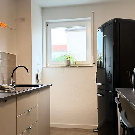 Am Park - 4p, Boxspringbett, Balkon, Smarttv, Gesundbrunnen, Familienfreundlich شقة Halle (Saale)