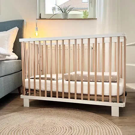 شقة Am Park - 4p, Boxspringbett, Balkon, Smarttv, Gesundbrunnen, Familienfreundlich Halle (Saale)