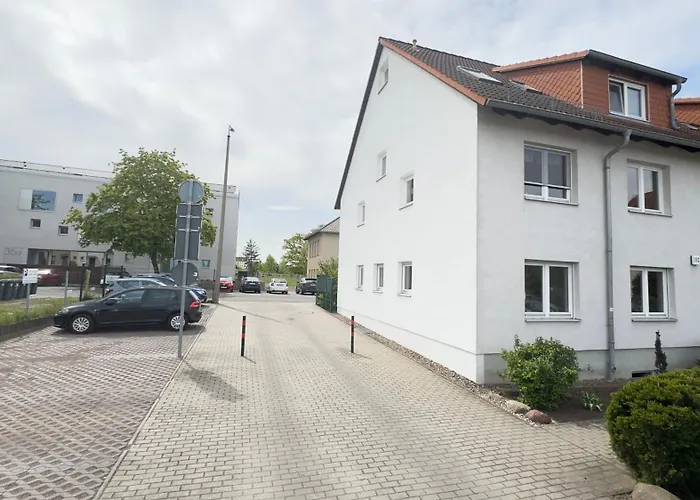 Daire Am Park - Boxspringbett, Balkon, Smarttv, Familienfreundlich